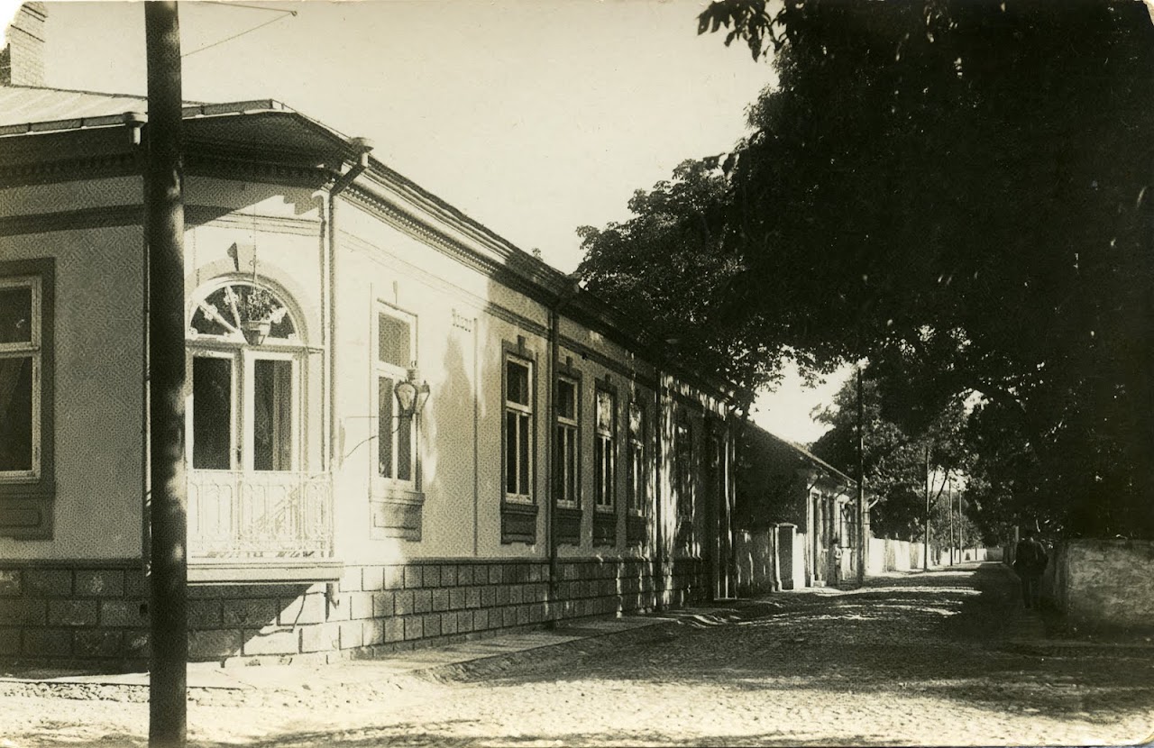 Komandandi tänava hooned 1920. aastatel.
