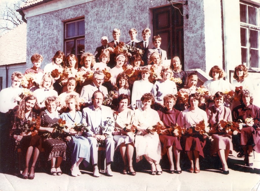 Kuressaare Muusikakooli 34. lend, 1988