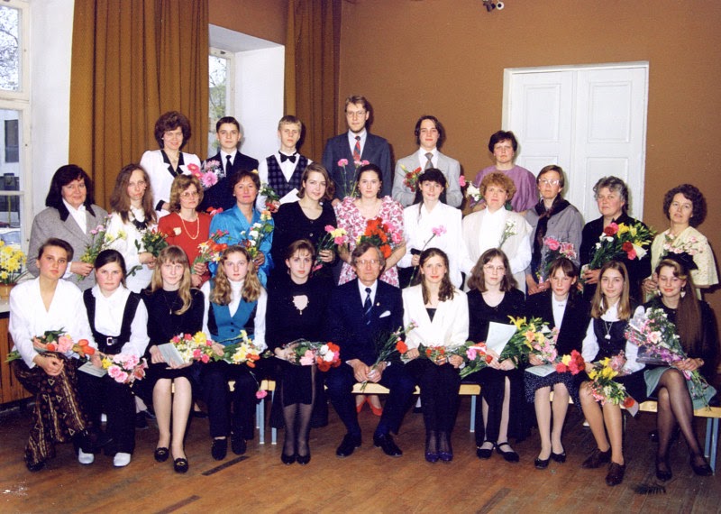 Kuressaare Muusikakooli 41. lend, 1995